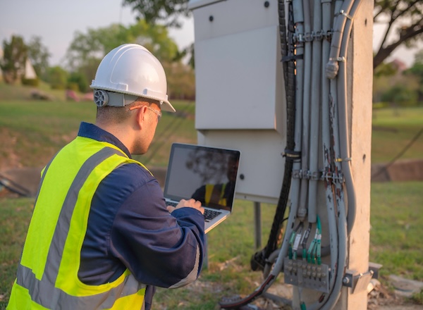 Monitoring Electrical Connections
